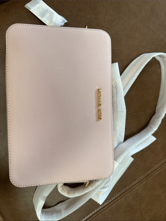 Michael Kors Handbags - Michael Kors Light Pink Saffiano Crossbody Bag with Gold Logo